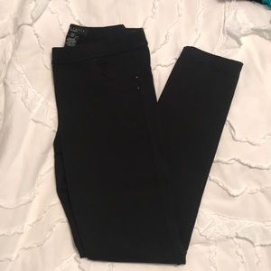 Sanctuary dress pant. Slip on like legging